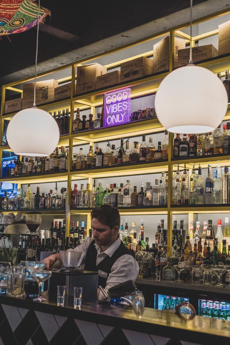 Gallery 48 Indian Kitchen, Cocktail & Shisha Lounge DSC02633 Roti Corner Camberley