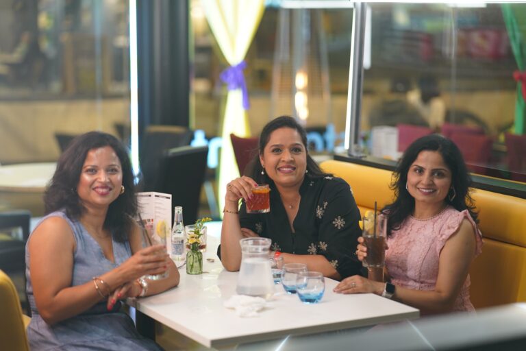 Gallery 35 Indian Kitchen, Cocktail & Shisha Lounge DSC03674 Roti Corner Camberley